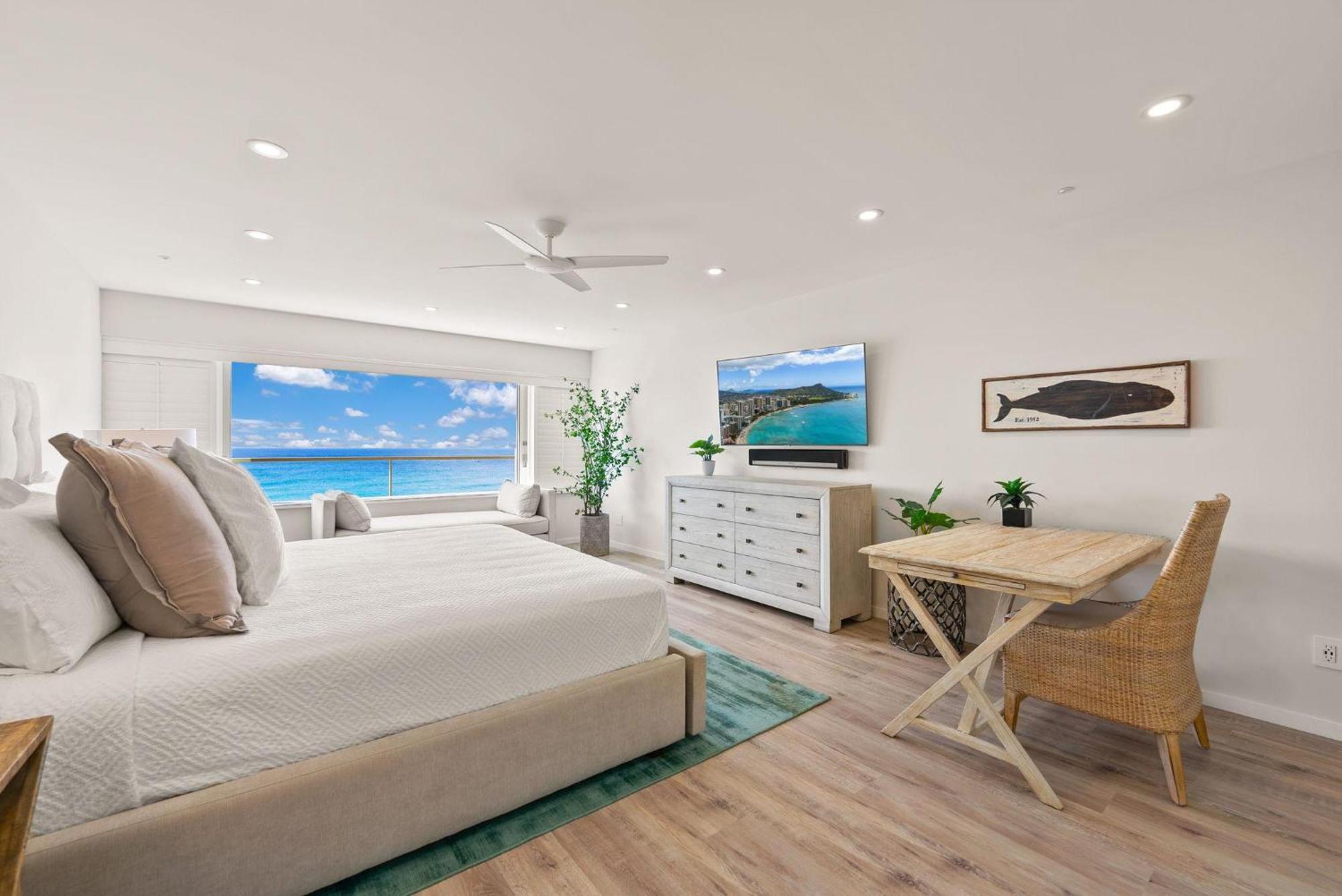 Colony Surf 1503 And 4 Honolulu